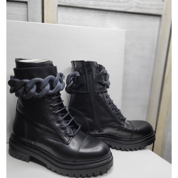 Beautiisoles by Robyn Women Zoey Black Leather Zip Lace up Combat Boots Size 5 - Picture 2 of 13